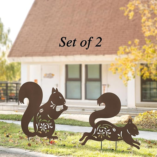 Metal Squirrel Garden Stake,Set of 2 Outdoor Thanksgiving Yard Decor,Fall Decorations Rusty Squirrel Statues for Outside,Lawn,Pathway