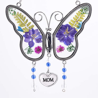 Laraine Butterfly Suncatcher with Pressed Flower Wings Mother's Day Butterfly Glass Wind Chime Ornament Charm with Metal Heart Gifts for Mom Grandma Birthday (Purple Mom (with Free Hook))
