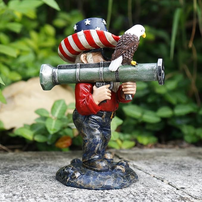 Funny Military Garden Gnome Statue - 7.42 Inch Army Decor for Yard Outdoor Lawn, Weather-Resistant Resin Gnomes Decorations