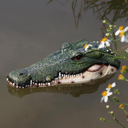 Realistic Floating Alligator Head Decoy for Ponds & Pools - Premium Quality Crocodile Decor, Duck Deterrent, Garden & Yard Animal Protector, Lifelike Predator Replica