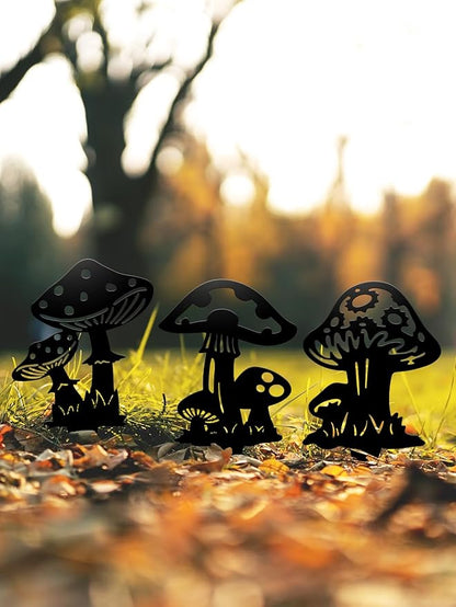Resama Black Metal Mushroom Garden Stakes Set of 3, Black Yard Decor Art Decorative Garden Stakes, Outdoor Lawn Ornaments for Patio Flower Bed Porch Pathway Yard Decorations