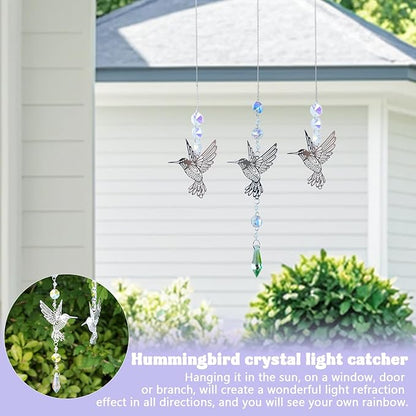 Hummingbird Crystal Sun Catchers 3-Pack, with Metal Bird Decorations, Suitable for Window Decoration, a Gift for Ladies, and for Outdoor Courtyard and Garden Decoration as Well as Home Decoration.