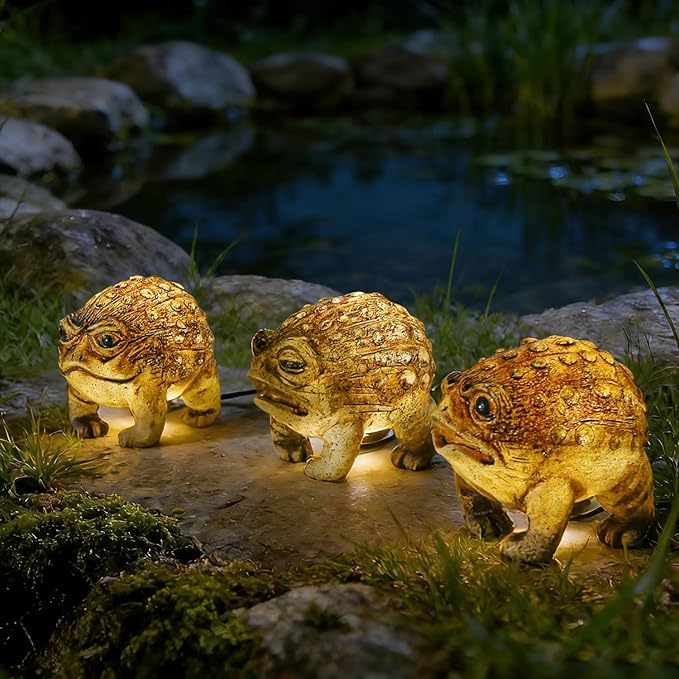 HUYIENO Solar Garden Statue Outdoor Decor Toad Ornament Waterproof Solar Powered LED Lights Frog Garden Decor for Yard, Patio, Lawn Gift for Mom, Women, Housewarming