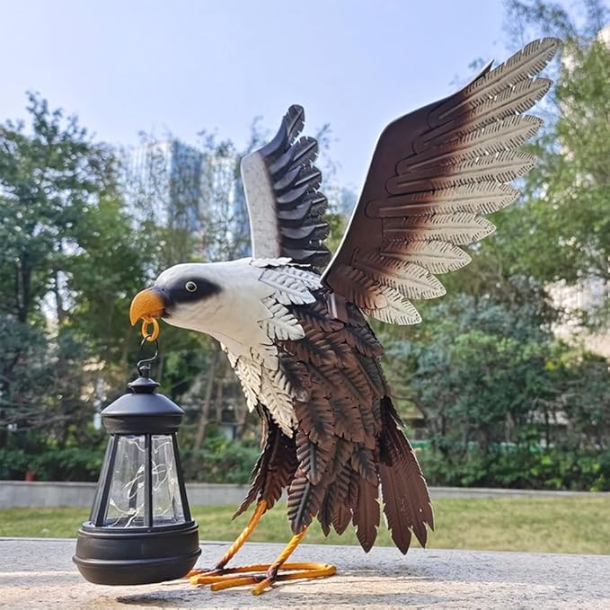 Outdoor Eagle Garden Statue with Solar Lantern, Hand Painted Iron Art Sculpture, Waterproof Yard Decor for Patio, Lawn, Courtyard and Holiday, Ideal Gift for Garden Decoration Lovers