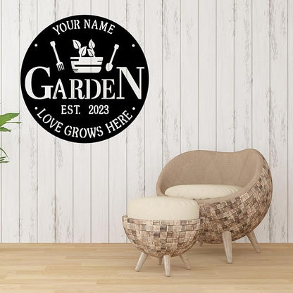 CFC0121316 Metal Garden Sign, Personalized Metal Sign Outdoor Decoration, Exclusive Customized Name Plaque Decoration for Potting Shed, Mom, Grandma, Grandpa
