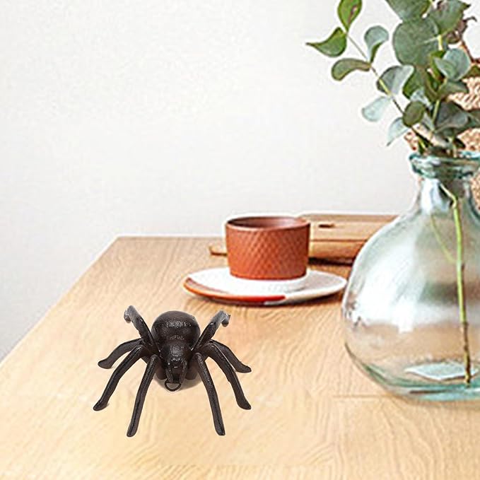 BRASSTAR Cast Iron Spider Statue Entomophile Delicate Modelling Interior and Exterior Decoration Suitable for Placing Study Garden Lawn Balcony TQGJPT490