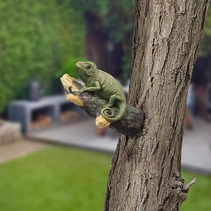 Outdoor Garden Chameleon Statues Decorations Tree Hanging Decor
