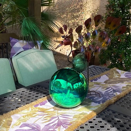 Lily's Home 12 Inch Stainless Steel Gazing Globe Mirror Ball, Colorful and Shiny Addition to Any Garden or Home, Ideal As a Housewarming Gift, Sparking Green
