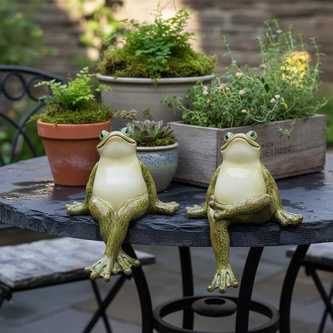 Braxio Frog Statue Outdoor Garden Decor - 2-Pack Sitting Frog Sculptures for Patio, Yard, Plant Pot, Cute Cartoon Frog Figurines Home Decor Gift, Resin Art Ornament 4.2 x 4.5 x 5.2 Inches