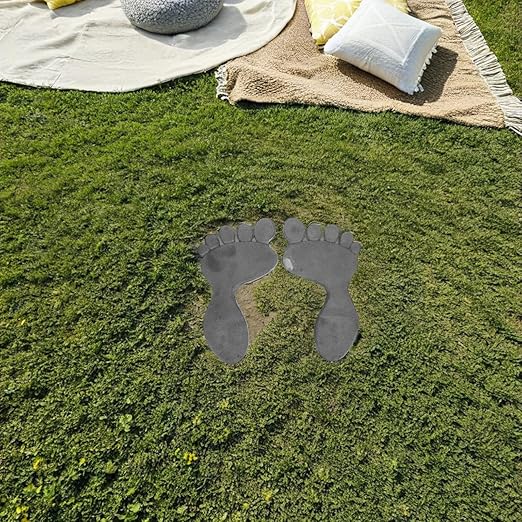 Cast Iron Footprint Stepping Stones Garden Walkway Decor Metal Yard Ornaments Outdoor Path Markers Rustic Patio Trail Mats for Lawn Landscaping