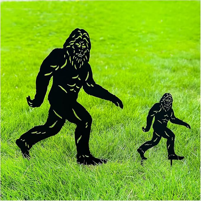 TIGGSY 15.8 inch Bigfoot Metal Outdoor Decor Big Foot Sasquatch Gifts for Men/Women Bigfoot Silhouette Statues for Yard Art, Patio, Lawn, Forests, Garden Decor, Yard Display, Garden Decorations