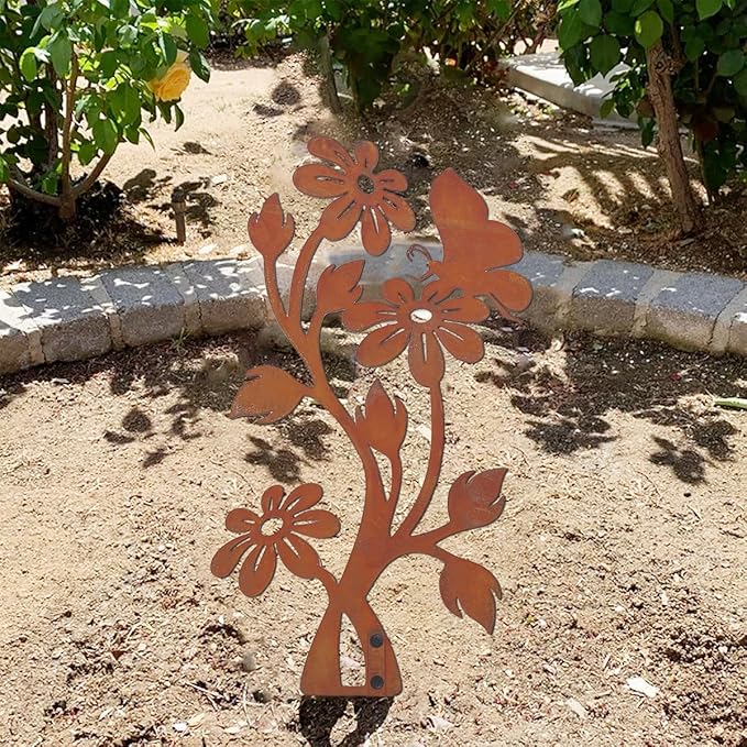Metal Butterfly&Daisy Decorative Garden Stake, Swaying Flowers Decor for Outside, Yard Art Lawn Ornaments for Outdoor and Garden Gifts for Lawn, Pathway, Porch, Backyard Patio, Garden Decor（Rusty）