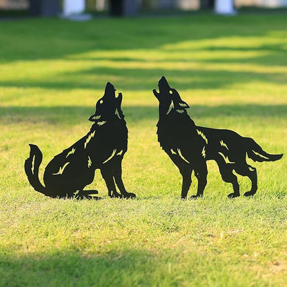 Wolf Metal Outdoor Garden Stakes Decorative,Gifts for Wolf Lovers,Silhouette Statues Garden Decor for Summer Patio, Lawn, Backyard, Pathway,Yard Art,Gardening Gifts