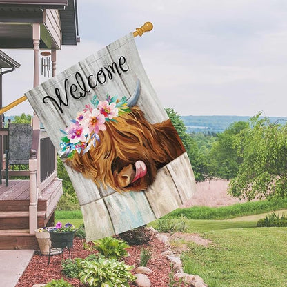 Heyfibro Welcome Summer Highland Cow Garden Flag 28x40 Inch Double Sided Burlap, Farmhouse Floral Cow Yard Decor Spring Summer Flowers Porch Flag for Rustic Seasonal Outdoor Decoration(ONLY FLAG)
