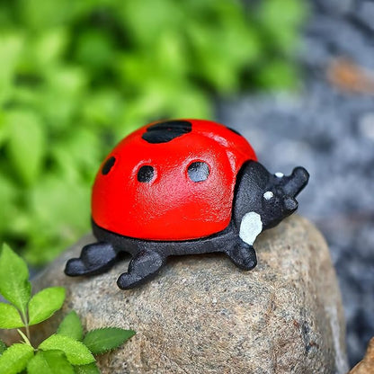 Cast Iron Ladybug Key Hider, Red Spare Keys Hiders for Outside, Animal Shaped Outdoor Hidden Keys Holder, Decorative Ladybug Statue Hide a Key Box for Indoor Garden Yard Patio Decor