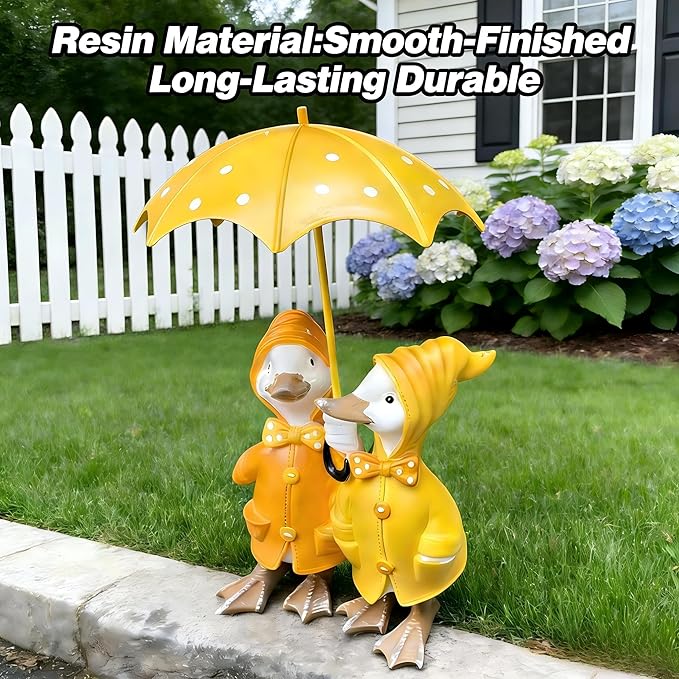 Cute Couple Ducks Holding Umbrella Garden Statues Outdoor Sculptures, Resin Cartoon Animal Figurines for Patio, Yard, Balcony, Creative Crafts Art Ornaments
