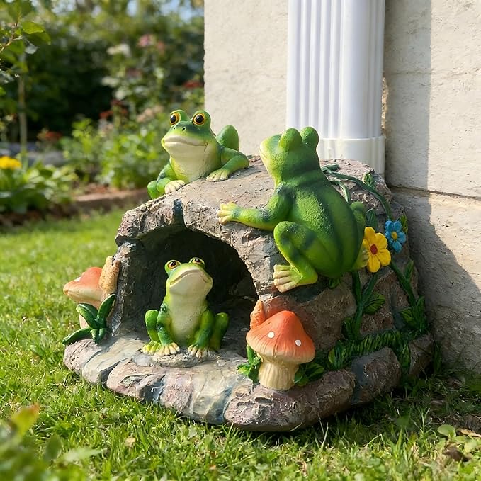Gutter Downspout Extension Outdoor Statue Decor, Decorative Downspout Splash Block for Gutter Downspouts Extender, Frog Statue Rain Gutter Guardian for Patio, Lawn, 3”×4” Christmas Extender Covers.