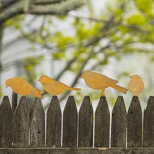 Garden Statue Metal Gardening Ornament Lifelike Rust Iron Bird Silhouette Ornament for Garden Gates Outdoor Decoration, Style A
