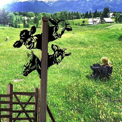 Farm Peeping Animal Metal Art Outdoor Decor Garden Fence Decoration, Farmhouse Backyard Hang Artwork Wall Decor, Outdoor Yard Art Patio Lawn Statue Gift for Loved Dad Grandpa (Horse)