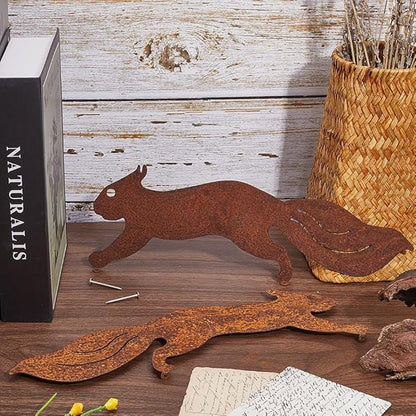 CREATCABIN 2Pcs Metal Squirrel Outdoor Decor Garden Silhouettes with Screws Rusty Running Squirrel Animal Iron Exquisite Art Sculpture Ornament for Outdoor Garden Tree Yard Home Decor 11.8 x 3.93 Inch