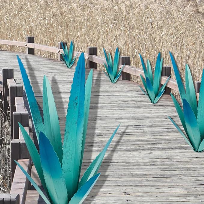 Generic Rustic Metal Tequila Agave Sculpture, Wind Resistant Vivid Iron Plant Statue Figurines Ornament for Country Garden Courtyard Lawn Patio Decor, Metal Yard Art Holiday Outdoor Decorations (B)