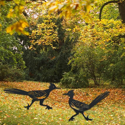 WADORN 2Pcs Metal Bird Garden Stake Statue, Running Birds Silhouette Decorative Farmhouse Stakes Metal Lawn Ornaments Cute Animal Lawn Art for Bird Lover Garden Backyard Outdoor Decorations