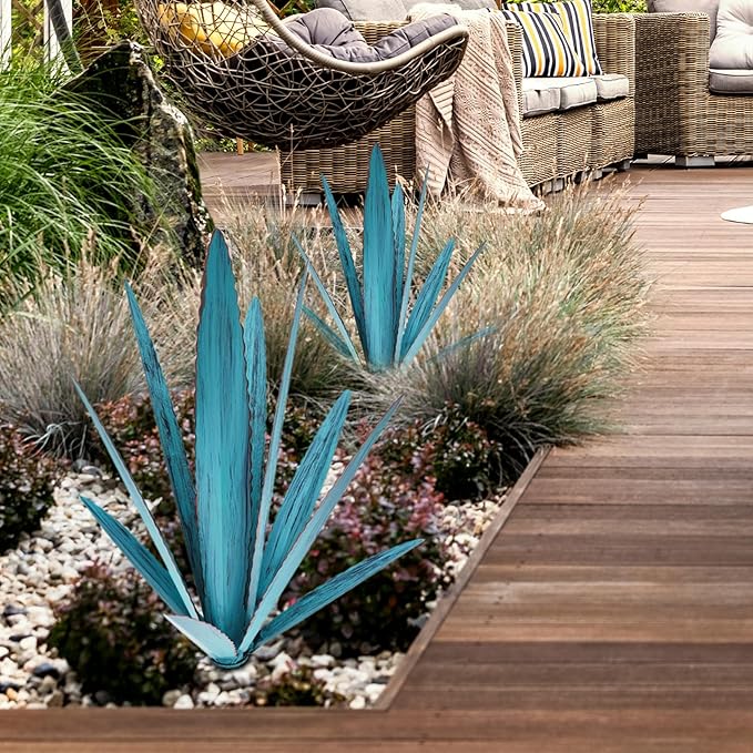Metal Agave Plants Outdoor Decor with Stake, Rustic Metal Cactus Yard Art, Waterproof Yard Sculpture Outdoor for Garden Patio Lawn Home Decor, Blue, Small, Sculpture