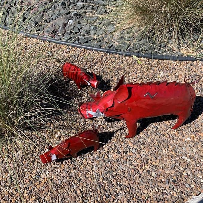 Arkansas Red Metal Hog/Pig Sculpture - Garden Decor (Small - 12x3x6)