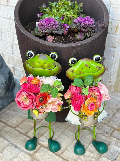 GERSON Frog Garden Figurine Metal Statue with Planter Tall Rustic Indoor Outdoor Patio Porch Decor 20"" H (Girl)