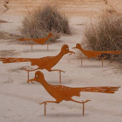 Geelin 4 Pcs Metal Roadrunner Yard Art Southwest Decor Roadrunner Rusty Paint Garden Stakes Desert Bird Animals Silhouette Outdoor Decoration for Courtyard Lawns Backyard Patio Pathway Ornaments