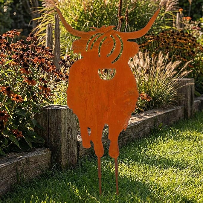 Therwen Metal Highland Cow Yard Stake 22" H Rusty Highland Cow Metal Garden Stakes for Lawn Garden Yard Patio Outdoor Decor Decorative Gifts for Women Men