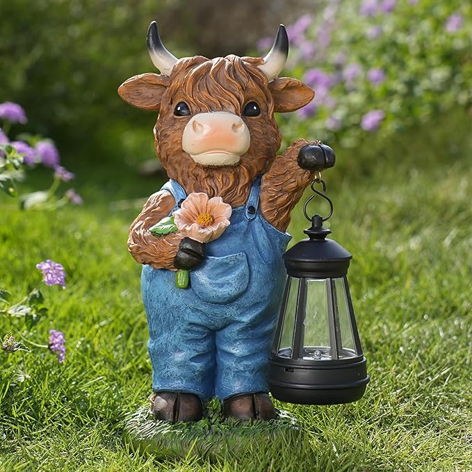 Garden Highland Cow Decor Solar Outdoor Statues - Solar Highland Cow Decor for Yard Garden Patio Lawn Ornaments,Hignland Cow Gifts for Mom,Grandma,Women