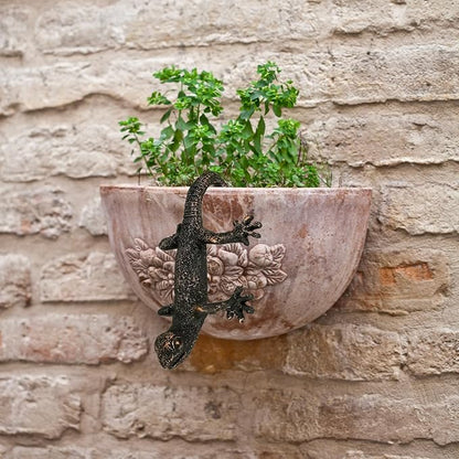 Gecko Plants Pot Hanger Flower Pot Decorations Pot Hugger Resin Statue Sculptures Climbing Lizard Flower Figurine for Garden Outdoor Fairy Garden Fence Lawn Gecko Ornaments Home Office Decoration