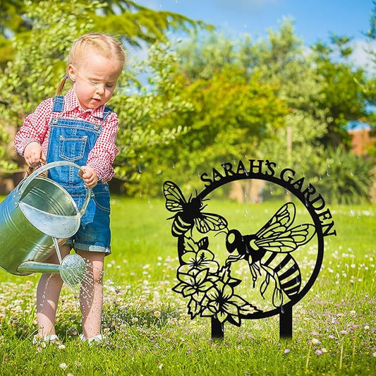 Personalized Metal Bee Garden Signs with Stake, Custom Garden Signs for Outside Waterproof, Customized Name Sign Yard Lawn Gardens Decor Gardening Gifts for Moms Grandmas Gardeners