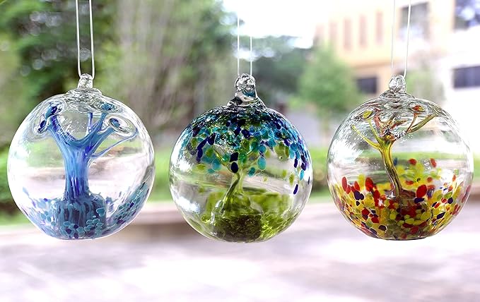 5.5-Inch Solar Powered Hanging Threaded Glass Gazing Ball Outdoor Garden Decoration (Green, Aqua & Blue)