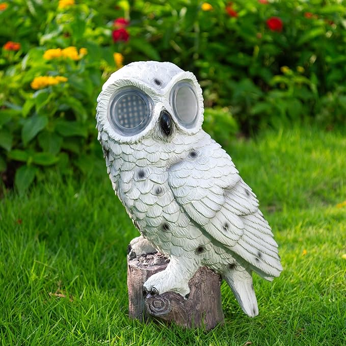 Solar Owl Garden Statue with Led Lights Waterproof Outdoor Decorative Lamp with Moving Eyes, Perfect Unique Gift for Women, Moms, Garden Lovers Ideal for Yard Patios and Lawns