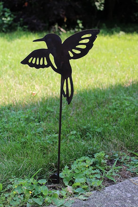 Animal Wildlife Style Steel Rustic or Powder Coated Metal Yard Stake (Hummingbird 20" Tall Including Stake, Naturally Rusted)