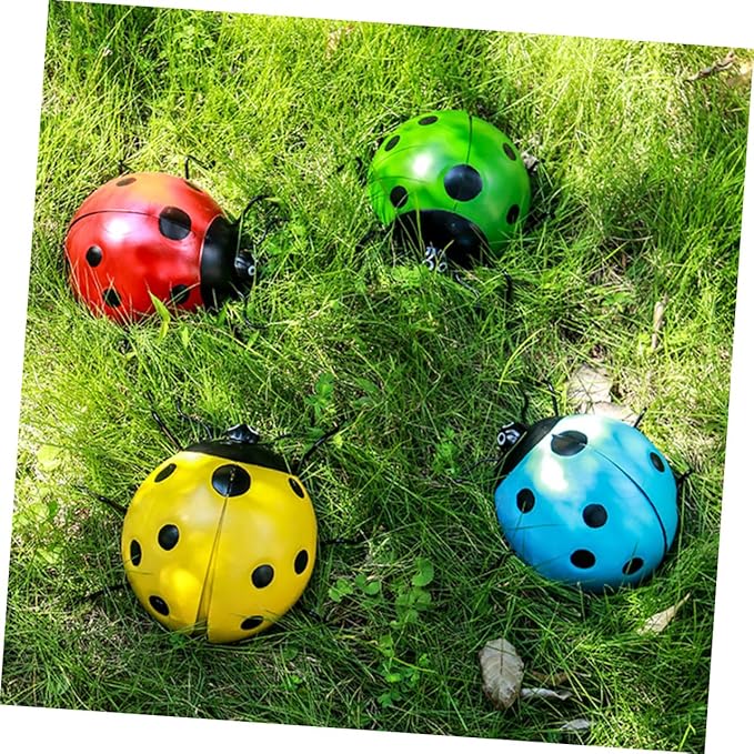 BESPORTBLE Simulated Ladybug Pendant Iron Garden Ornament Outdoor Decor Creative Hanging Artificial Ladybug Sculpture for Patio and Holiday