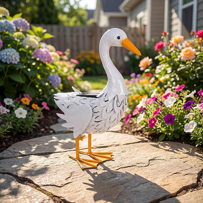 Lavezee Porch Goose Statue Outdoor Lawn and Garden Statue, Metal Goose with Solar Light for Lawn Yard Backyard, Metal Yard Art for Garden Decoration