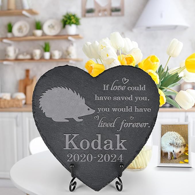 Hedgehog Memorial Stone - Hedgehog Garden Statue - Loss of Pet Gift - Heart
