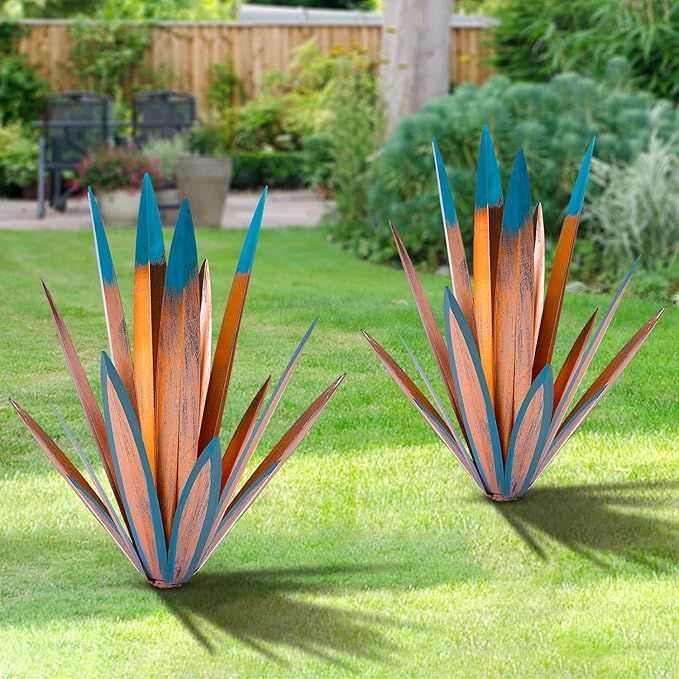 Tequila Rustic Sculpture, 2 Pack DIY Rustic Hand Painted Metal Agave Plant Home Decor, Yard Sculpture Statue, Garden Ornaments Outdoor Decor (Large)