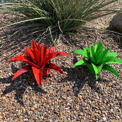 Mini Metal Agave (Red)