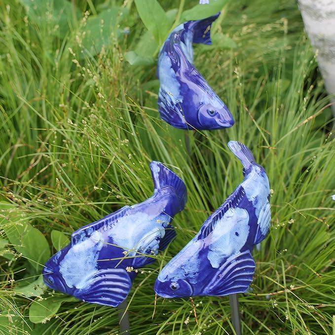 Koi Fish Decor Garden: 3 Pcs Resin Koi Fish Sculpture, Garden Fishes Statue with Stake, for Outdoors, Patio, Yard, Lawn, Pond and Home Decoration (Dark Blue)