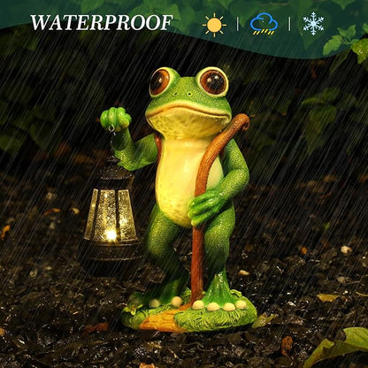 PAETAE Garden Statue Frog Outdoor Decor, Solar Patio Resin Garden Decor for Outside Yard Decorations Gift for Women, Mom, Grandma
