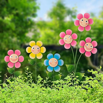 Glitzhome Happy Face Flower Yard Stake, 36”H Metal Flower Stakes with Triple Smiling Design, Iron Garden Yard Spring Decor or Wall Decor