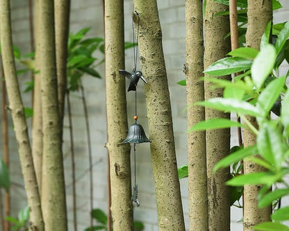 Japanese Wind Chime Cast-Iron Outdoor Ornament for Garden, Patio & Balcony, Hanging Metal Wind-Bell Decoration Gift, Blessing Pendant Windchimes, Green Hummingbirds