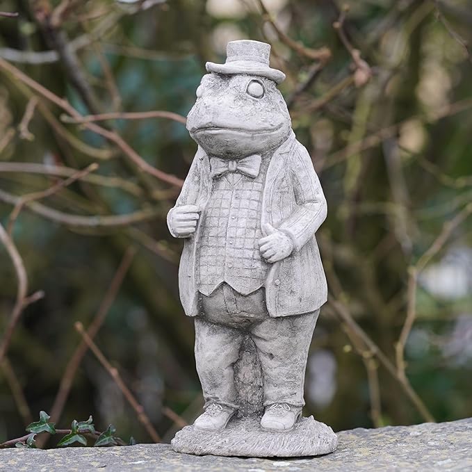 Set 4 Wind in the Willows Stone Statues | Mole Mouse Badger Toad Garden Ornament, Gray
