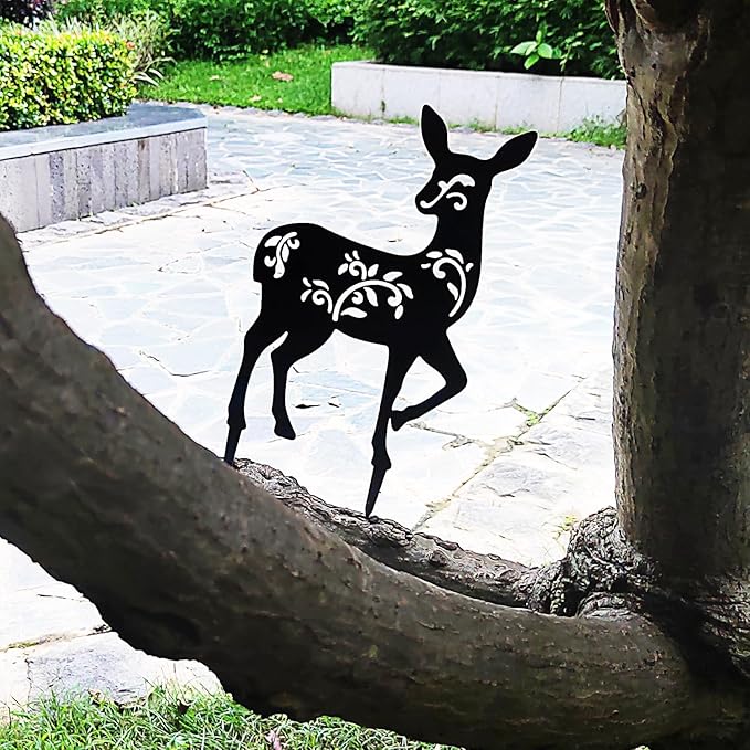 Tipmant Metal Iron Art Decoration Animal Silhouette Decorative Stakes Statues Ornament Crafts for Outdoor Gardens, Yard, Courtyards, Parks, Lawns, Potted Plants, Patio (3 Deers)