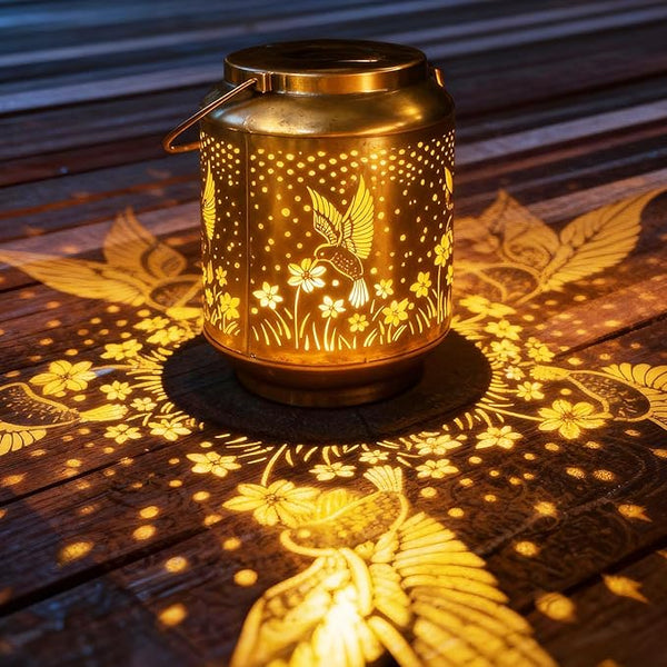 SRNPMIU Solar Lanterns Garden Decor, Solar Light Outdoor Waterproof, Hummingbird Hanging Lantern Lights for Women Mom Grandma, Yard Decorations Lanterns for Yard, Patio, Backyard, Porch