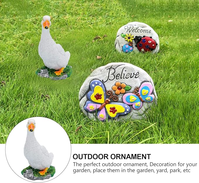GANAZONO Simulated Duck Ornament 5.90X3.93X3.14In Outdoor Garden Decor Lifelike Lawn Duck Figurine for Patio Yard Landscaping Craft